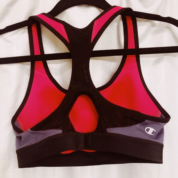 NEVER WORN Champion Sports Bra - Picture 2 of 2